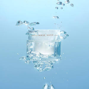 Charlotte Tilbury Charlotte's Magic Water Cream Refill 50ml